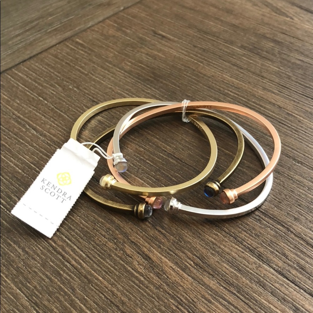 Kendra Scott bracelet set
